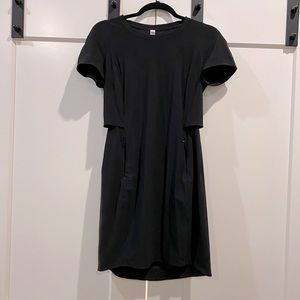 Lululemon Endeavor dress